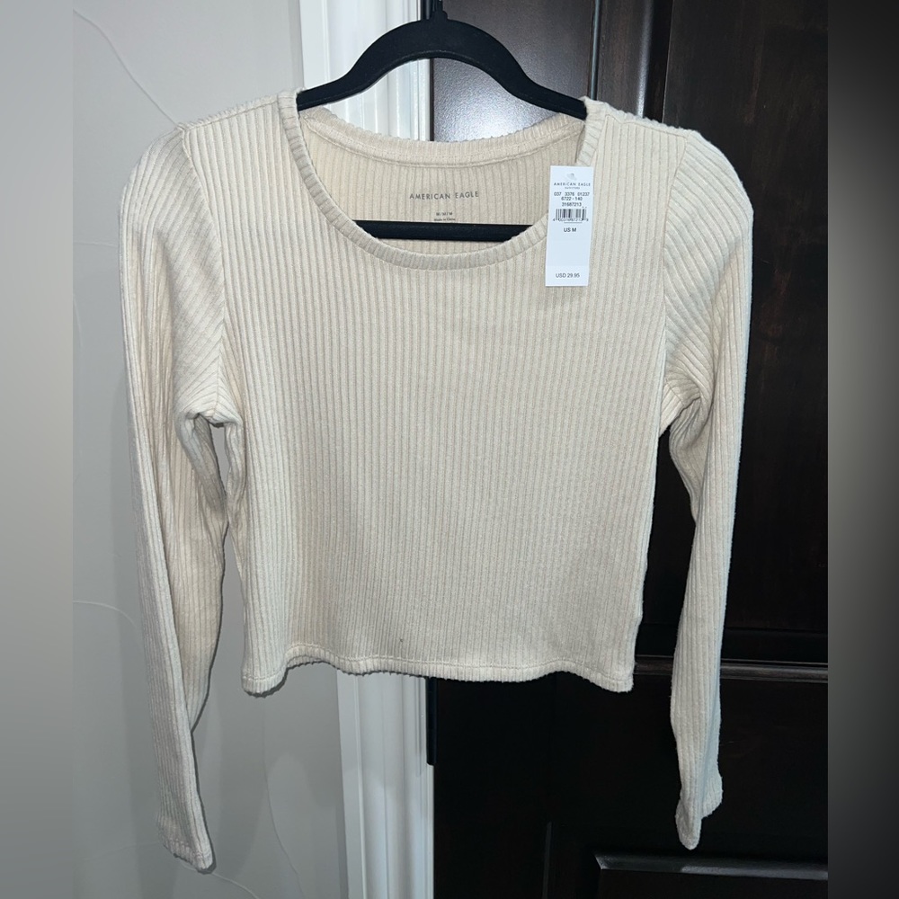 brand new american eagle cropped tight long sleeve
